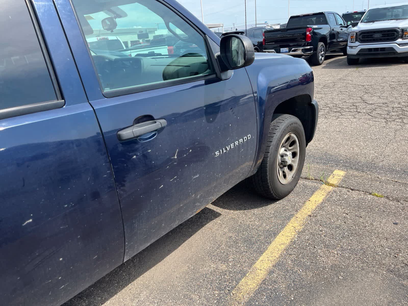 Used 2009 Chevrolet Silverado 1500 W/T RWD image 16