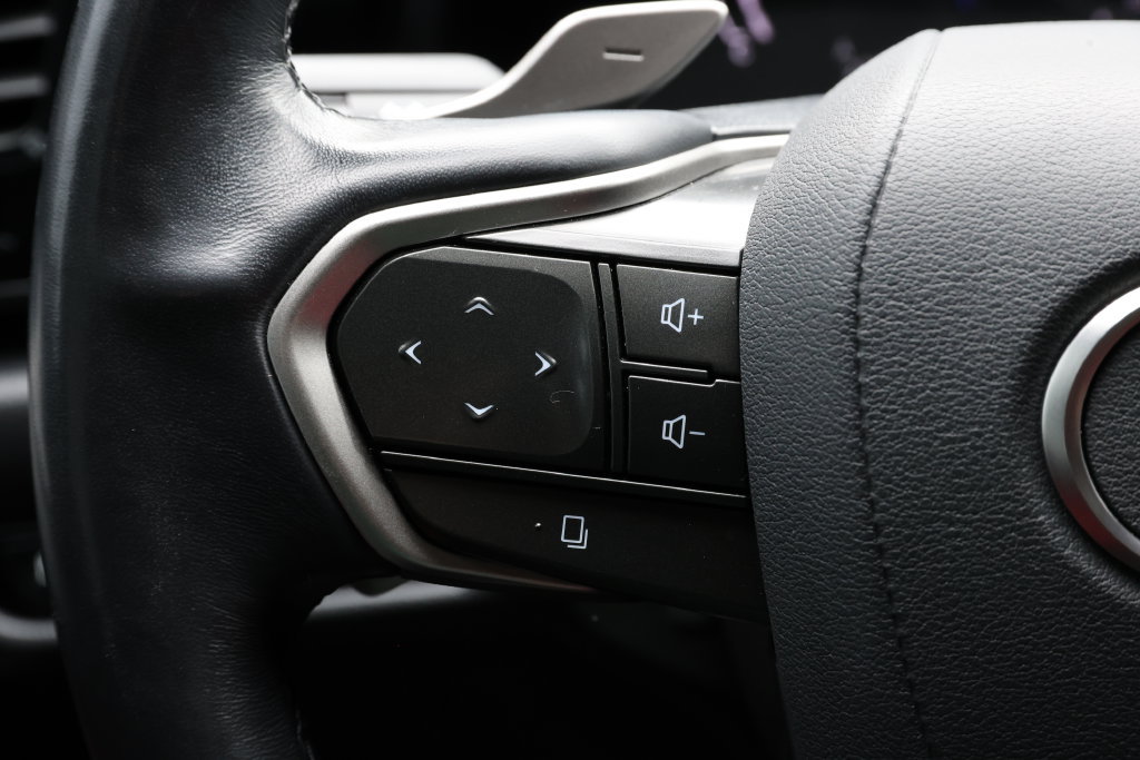 Used 2023 Lexus NX 350h AWD w/ Premium Package image 17