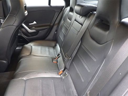 Used 2020 Mercedes-Benz CLA 250 4MATIC image 12
