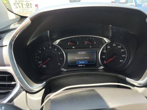 Used 2021 Chevrolet Equinox LT FWD image 6