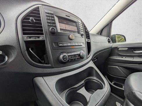 Used 2016 Mercedes-Benz Metris Passenger image 13