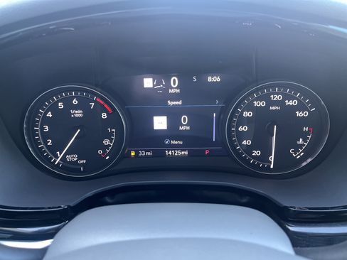 Used 2024 Cadillac XT6 Premium Luxury w/ Technology Package image 24