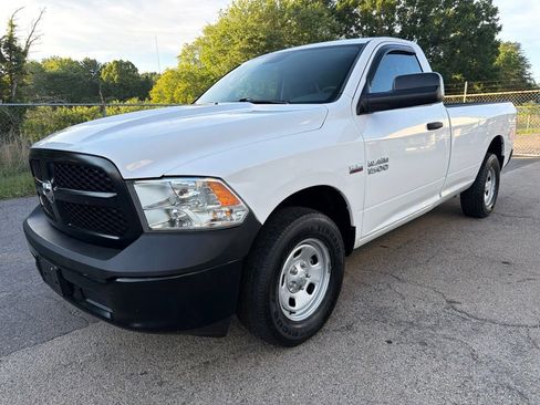 Used 2017 RAM 1500 Tradesman AWD/4WD image 6