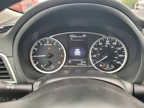 Used 2018 Nissan Sentra S image 29