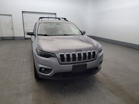 Used 2019 Jeep Cherokee Latitude Plus w/ Cold Weather Group image 14