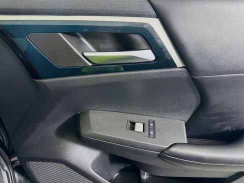 Used 2022 Mitsubishi Outlander SE image 31