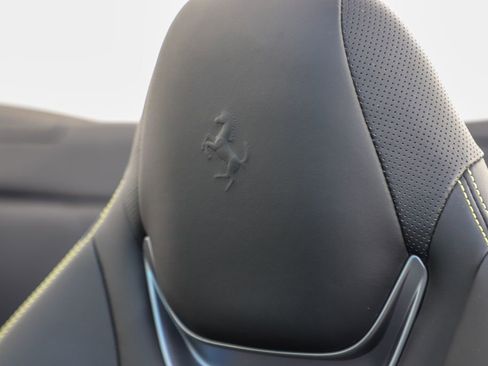 Certified 2020 Ferrari Portofino image 24