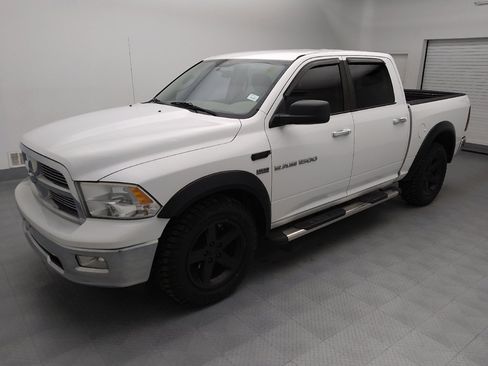 Used 2012 RAM 1500 Big Horn w/ Remote Start & Security Group image 2