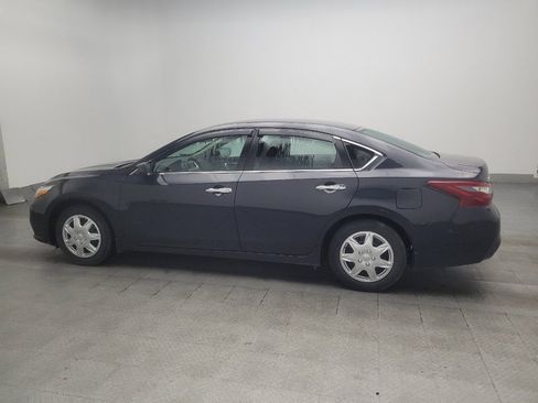 Used 2018 Nissan Altima 2.5 S w/ S Convenience Package FWD image 3
