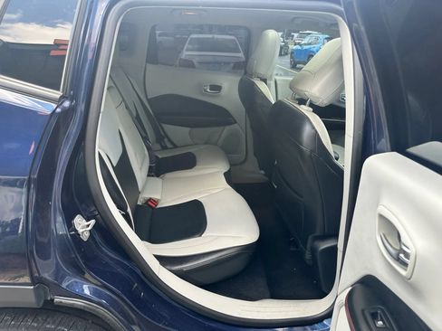 Used 2017 Jeep Compass Limited AWD/4WD image 15