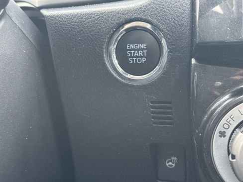 Used 2024 Toyota 4Runner TRD Off-Road Premium image 29