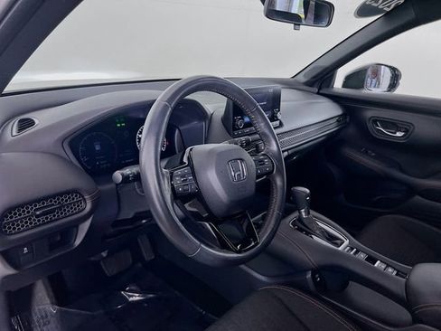 Used 2025 Honda HR-V Sport image 10
