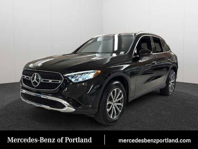 Certified 2026 Mercedes-Benz GLC 300 4MATIC image 1