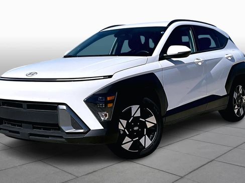 Certified 2025 Hyundai Kona SEL image 1