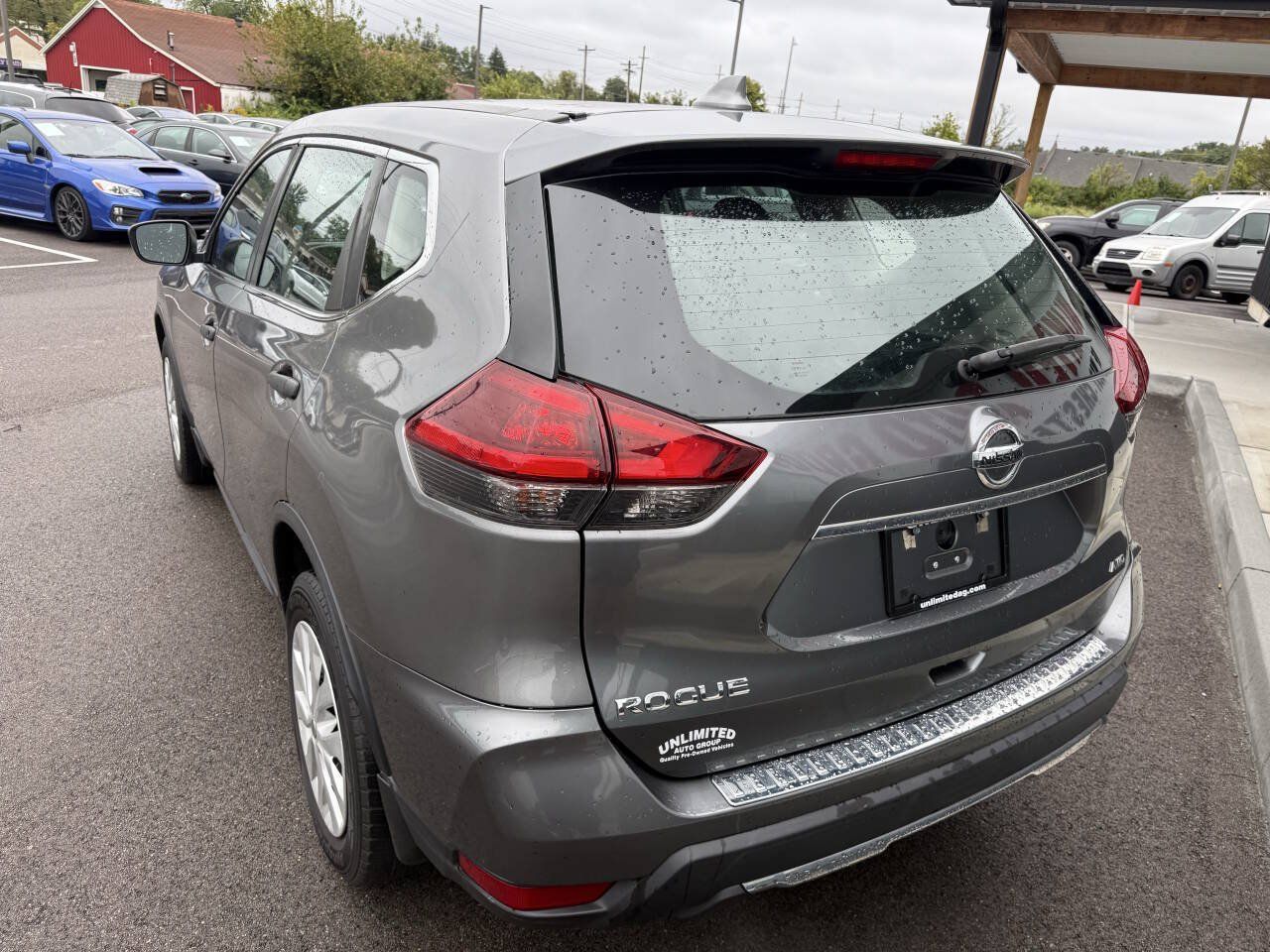 Used 2020 Nissan Rogue S AWD/4WD image 10