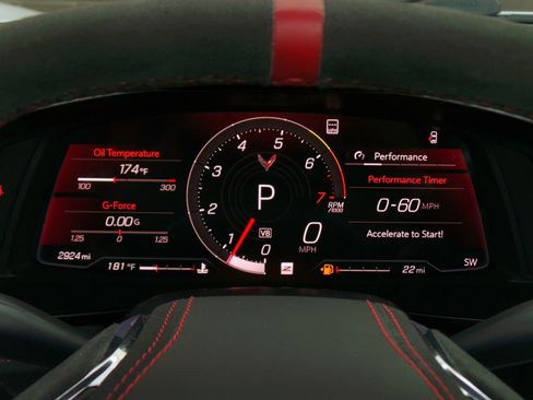 Used 2023 Chevrolet Corvette Stingray Premium Conv w/ Z51 Performance Package RWD image 28