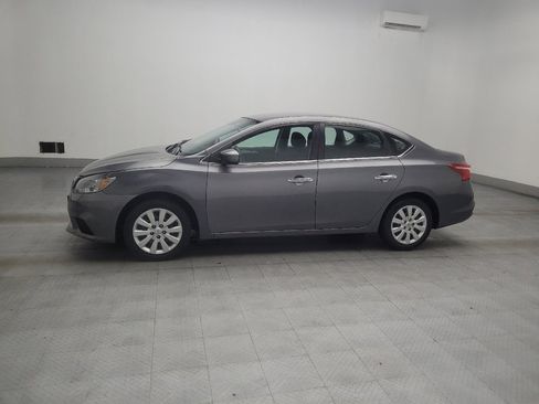 Used 2019 Nissan Sentra S FWD image 2