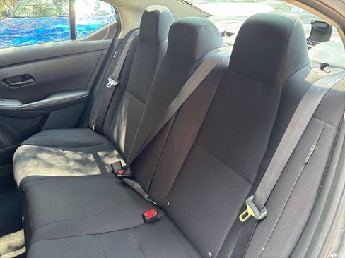 Used 2025 Nissan Sentra S FWD image 36