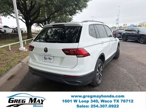 Used 2022 Volkswagen Tiguan S FWD image 2