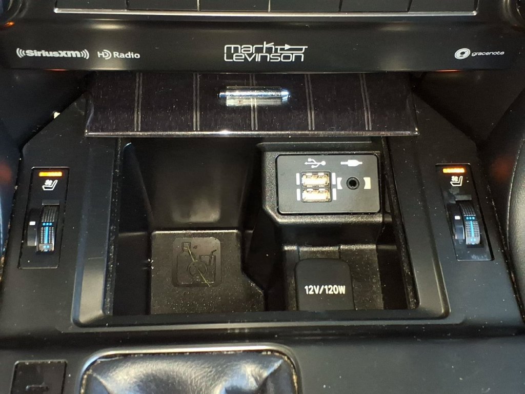 Used 2023 Lexus GX 460 Luxury w/ Sport Design Package AWD/4WD image 20