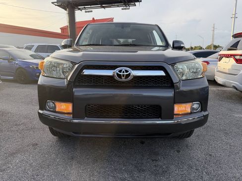 Used 2012 Toyota 4Runner Limited RWD image 3