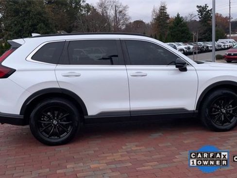 Used 2023 Honda CR-V Sport image 2