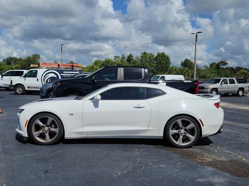 Used 2017 Chevrolet Camaro SS RWD image 5