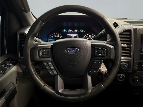 Used 2018 Ford F150 XLT w/ Equipment Group 301A Mid image 15