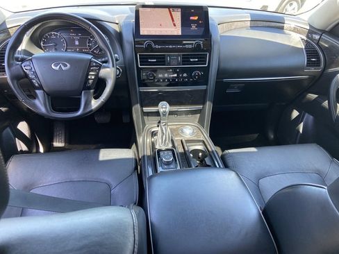 Used 2024 INFINITI QX80 Luxe AWD/4WD image 17