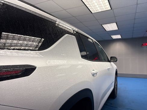 New 2026 Chevrolet Traverse LT image 6