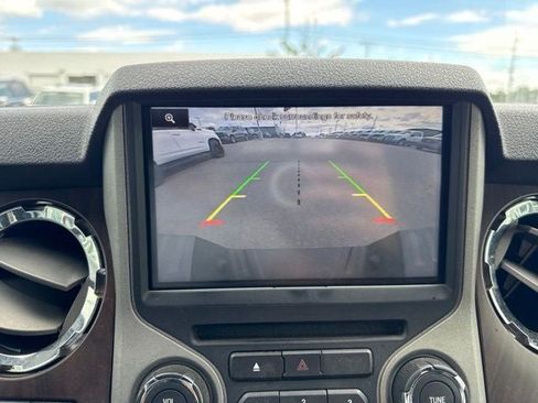 Used 2016 Ford F250 Lariat w/ Lariat Interior Package AWD/4WD image 26