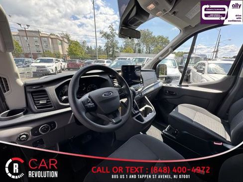 Used 2023 Ford Transit 350 XLT image 14
