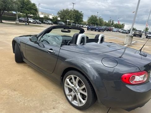 Used 2015 MAZDA MX-5 Miata Grand Touring w/ Premium Package RWD image 4