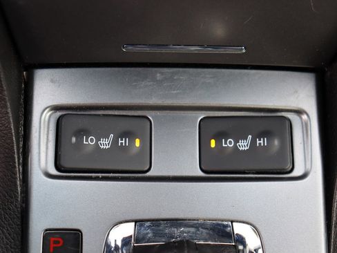 Used 2013 Acura ILX w/ Technology Package image 37