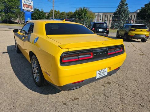 Used 2017 Dodge Challenger GT w/ Driver Convenience Group AWD/4WD image 6