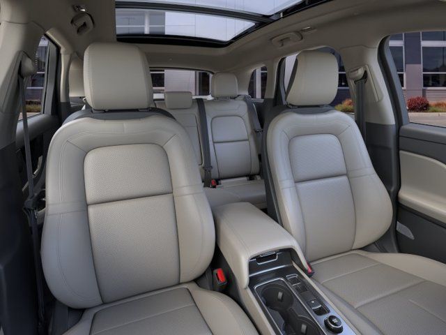 Used 2025 Lincoln Corsair Grand Touring w/ Equipment Group 301A AWD/4WD image 10