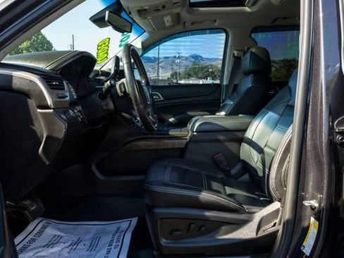 Used 2018 GMC Yukon Denali w/ Denali Ultimate Package AWD/4WD image 6