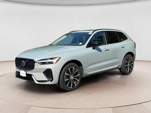 Used 2024 Volvo XC60 B5 Plus w/ Protection Package Premier AWD/4WD image 1