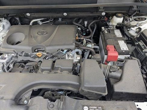 Certified 2025 Toyota RAV4 LE image 21