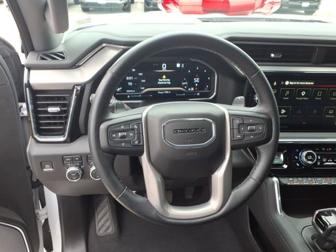 Used 2023 GMC Sierra 1500 Denali w/ Denali Reserve Package AWD/4WD image 2