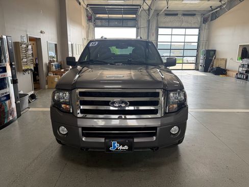 Used 2013 Ford Expedition EL Limited AWD/4WD image 3