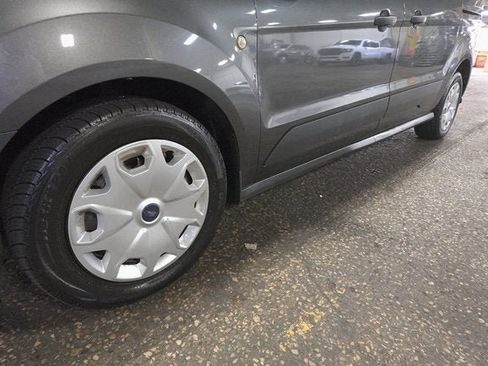 Used 2017 Ford Transit Connect XL image 24