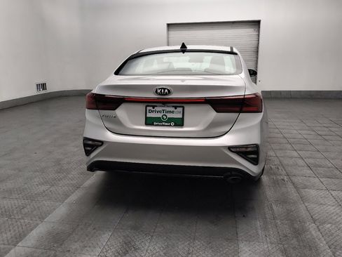 Used 2020 Kia Forte LXS FWD image 7