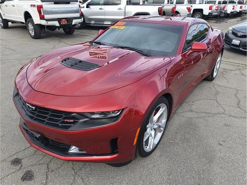 Used 2023 Chevrolet Camaro LT w/ RS Package image 17