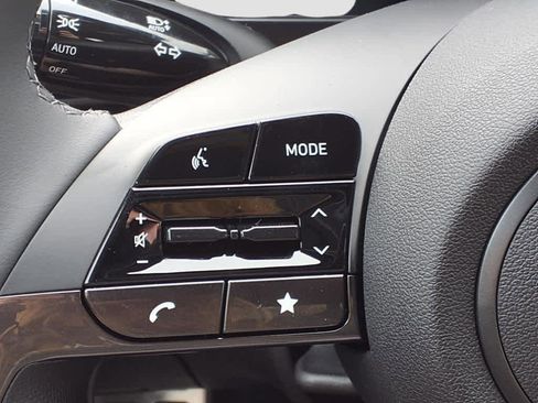 New 2025 Hyundai Elantra Sport image 14