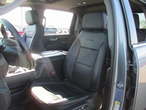 Certified 2024 GMC Sierra 2500 Denali w/ Denali Reserve Package image 21