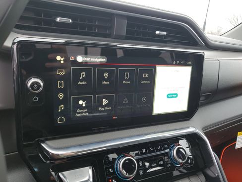 New 2026 GMC Sierra 2500 Denali w/ Denali Reserve Package image 19