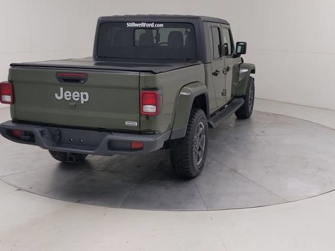 Used 2022 Jeep Gladiator Overland w/ Dual Top Group AWD/4WD image 14