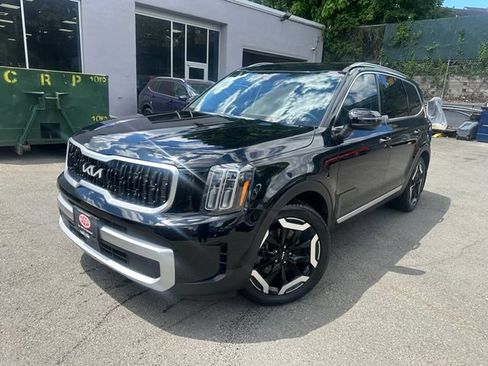 Used 2024 Kia Telluride EX AWD/4WD image 1