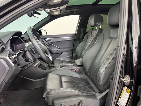 Certified 2023 Audi Q3 2.0T Premium w/ Black Optic Sport Package image 5